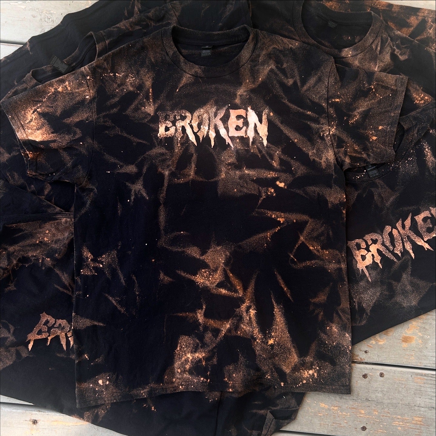 Random 1/1 Bleach Dye